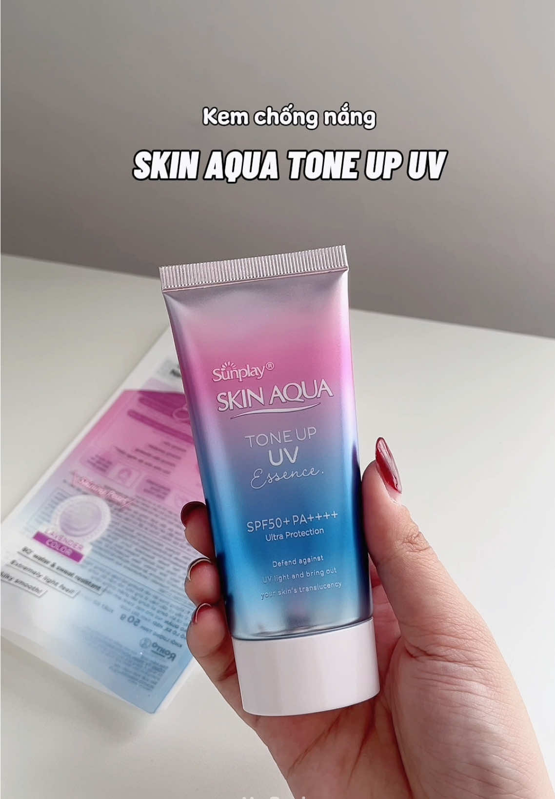Kem chống nắng nâng tone xinh xinh glowyy nè mấy bà ơii 💕 #xuhuong #xuhuongtiktok  #trending #trend #viral #review  #hgreview #beauty #skincare  #skincareroutine #kemchongnang  #kemchongnangnangtone  #kemchongnangsunplay  #sunplayskinaqua  #sunplayskinaquatoneup #skinaquatoneupuv #skinaquatoneupuvessence 