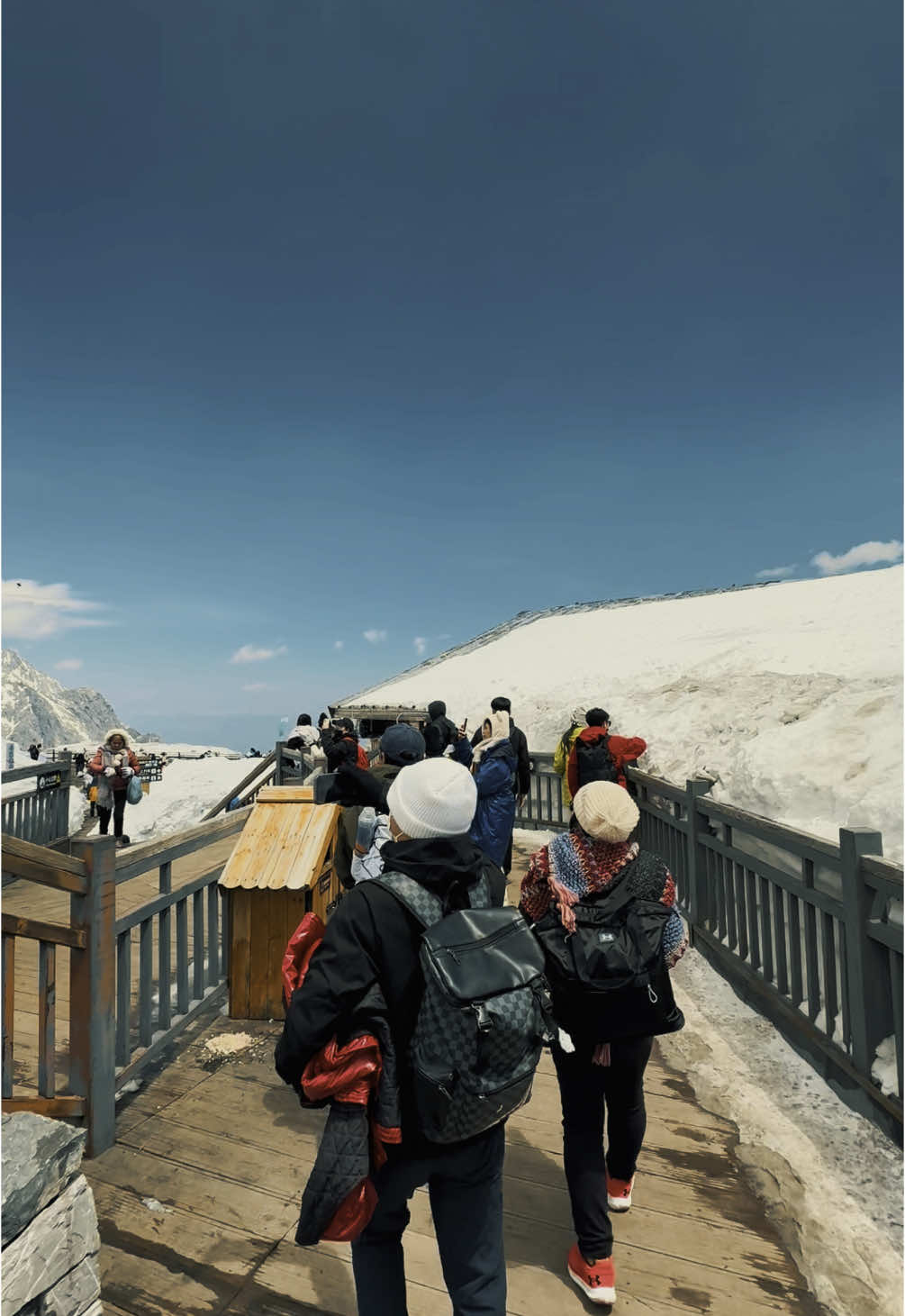 📍Jade Dragon Snow Mountain - Ngoc Long Tuyết Sơn, Lệ Giang, Vân Nam #jadedragonsnowmountain #cable #lijang #yunnan #china #chinatravel #tiktoktravel #tiktokchina #dulichtrungquoc #trending #xuhuong #snow #spring 