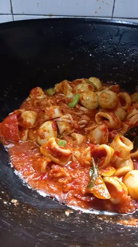 cumi pedas manis #cumi  #cumisauspadang  #masak #tiktok  #reelstiktok  #reels  #batassenja  #homemade  #masaksederhana 