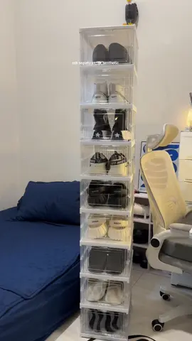 Rak sepatu akrilik aesthetic dengan ventilasi udara biar sepatu ga lembab dan apek 👀💯  #raksepatu #kotaksepatu #raksepatuaesthetic #raksepatutransparan #rekomendasiraksepatu 