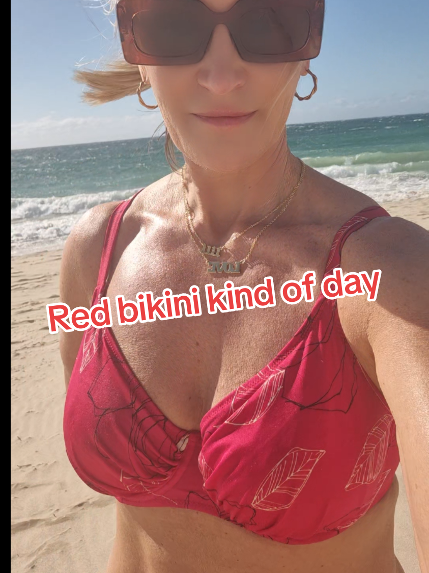 #redbikini #beachwalks #cougar #50andfabulous 