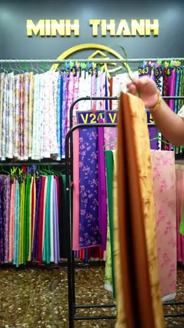Gấm Hạ Vũ #tiemvaiminhthanh #vaiaodai #gamhavu #vaigam