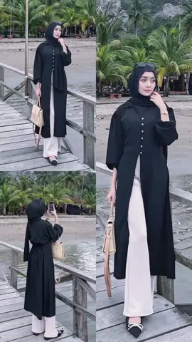 Outfit pantai pakai tunik asliiii simpel tpi cakep kelihatan elegan wooyy #OOTD #outfit #outfitideas  #ootdpantai #outfitpantai #selebgram #outfitselebgram #fyp 