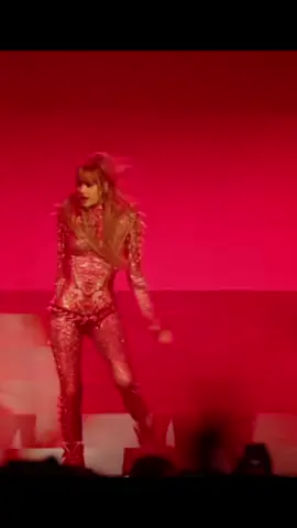 Keren kali Lisa Yeah🤟. Energinya tuh full, Lisa performance FUTW di Coachella Minggu Ke 2 #LISA #LISACHELLA #LISACOACHELLA #COACHELLA #foryou #FUTW #LISACHELLA2025 #LISACOACHELLA2025 