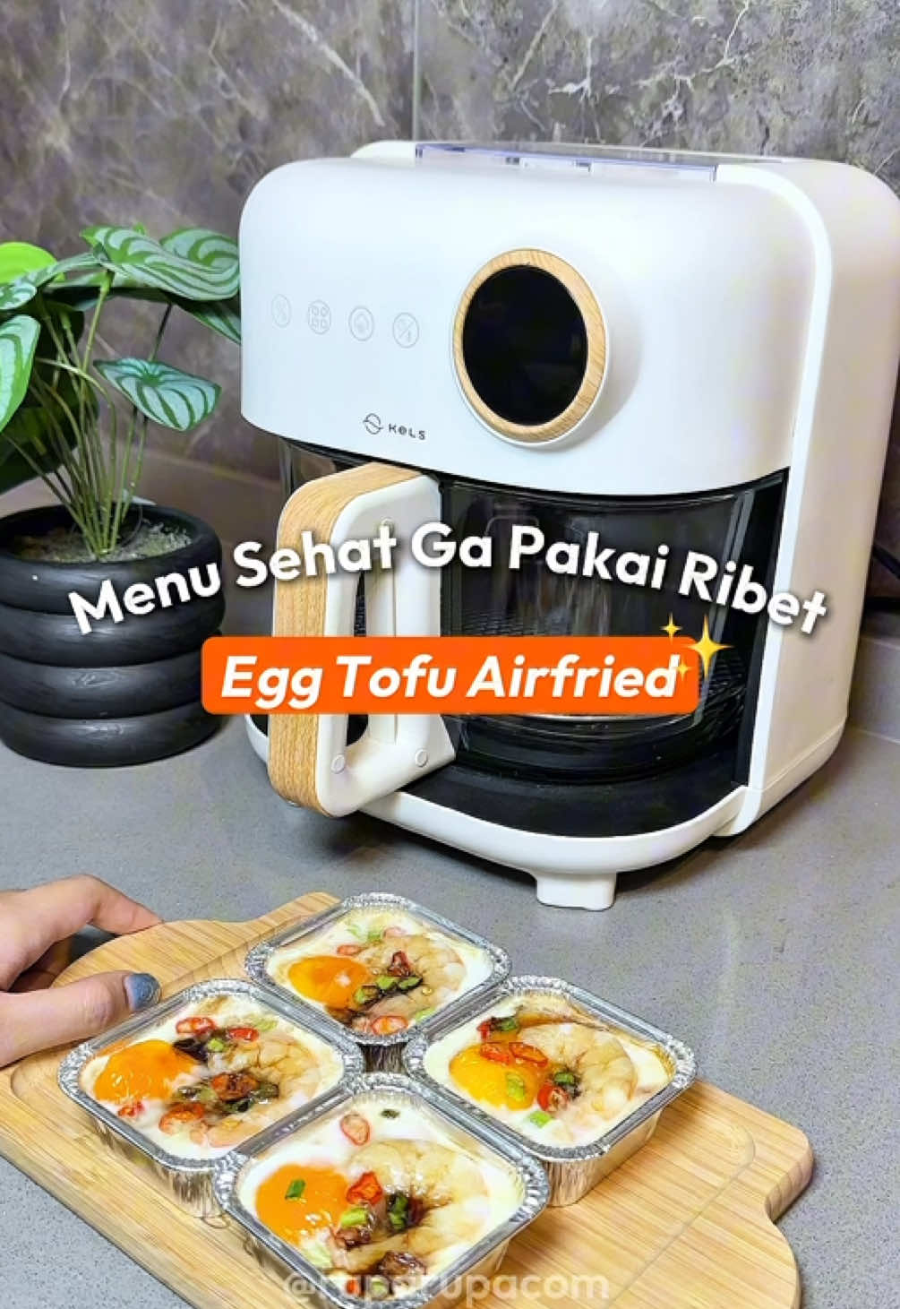 Masak menu sehat gak harus ribet pakai✨Kels Trevo Air Fryer✨ aja! 🛒Cari produknya di ruparupa pakai kode 10564562. 🧡💙 #ruparupa #OmniChannel #BikinBeres #MenuSehat #AirFryer #ResepSimple #fyp