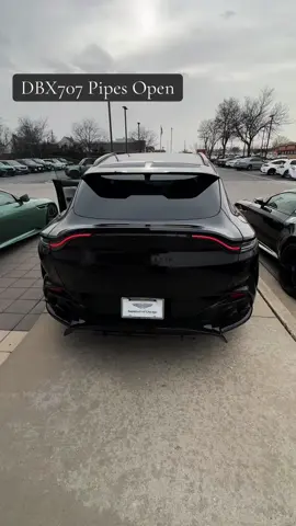 Aston Martin DBX 707 Engine Exhaust Valves Open, Sport+ Mode Natural Sound #dbx707 #astonmartindbx #astonmartin #astonmartinsuv #exhaustsound #coolcars 