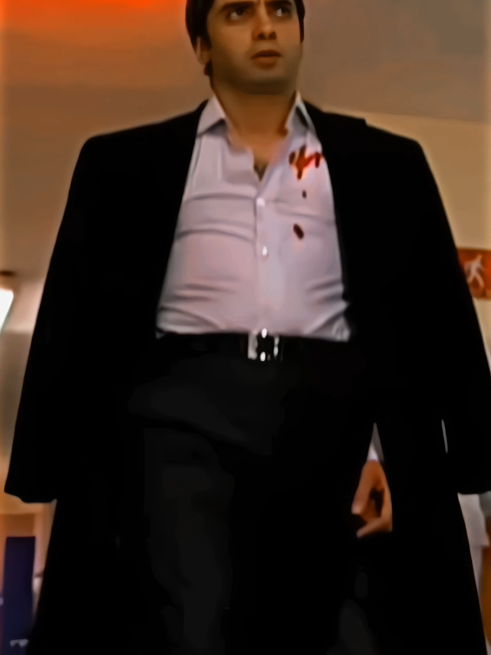 الاسد يمشي على جرحه #مراد_علمدار #وادي_الذئاب 