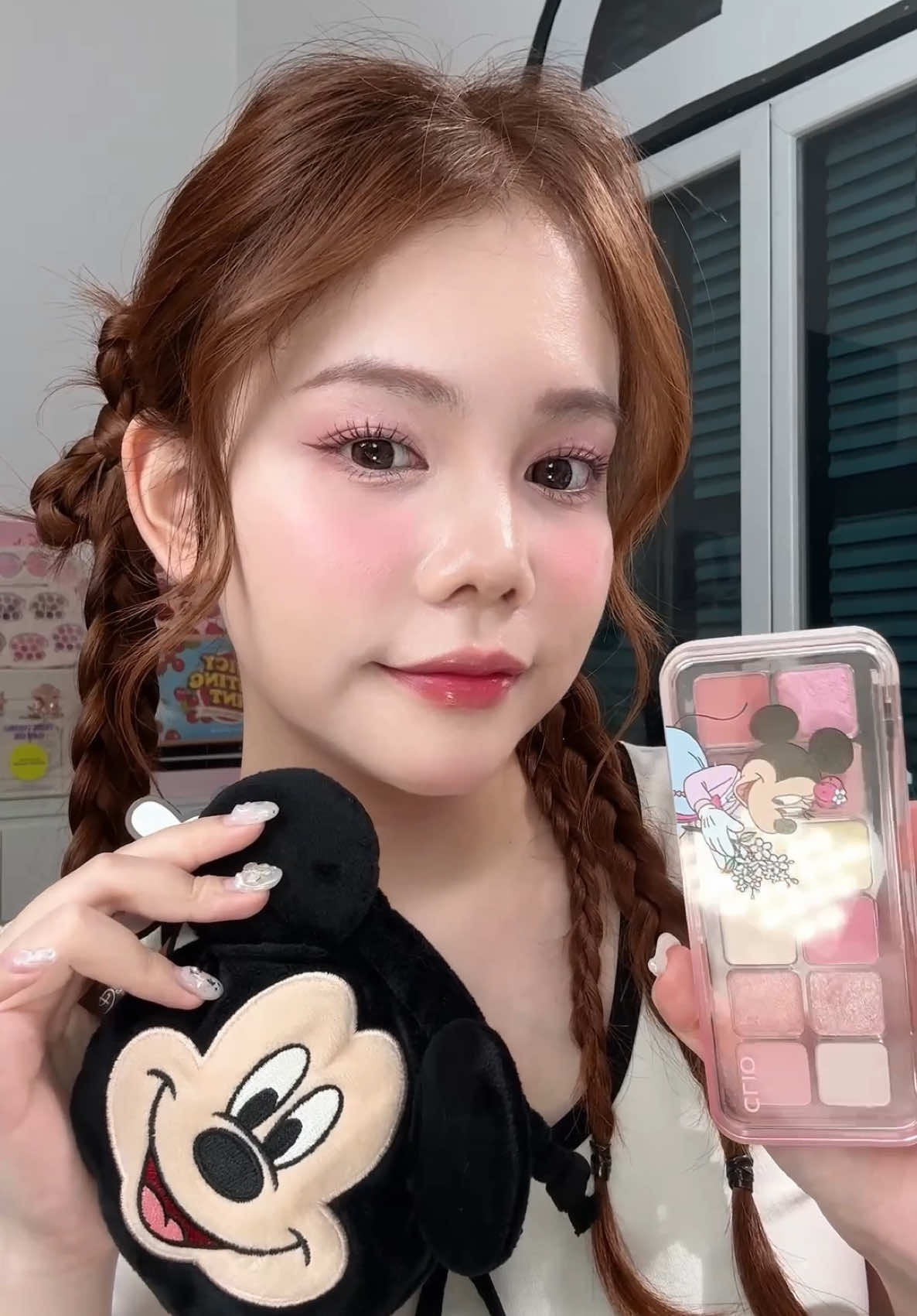Có nên fomo bảng mắt Clio collab cùng Disney khum ta 🥹 Trông cũng xinh đấy 😚 #hzangg2111 #z_angg #fyp #xuhuong #xh #viral 