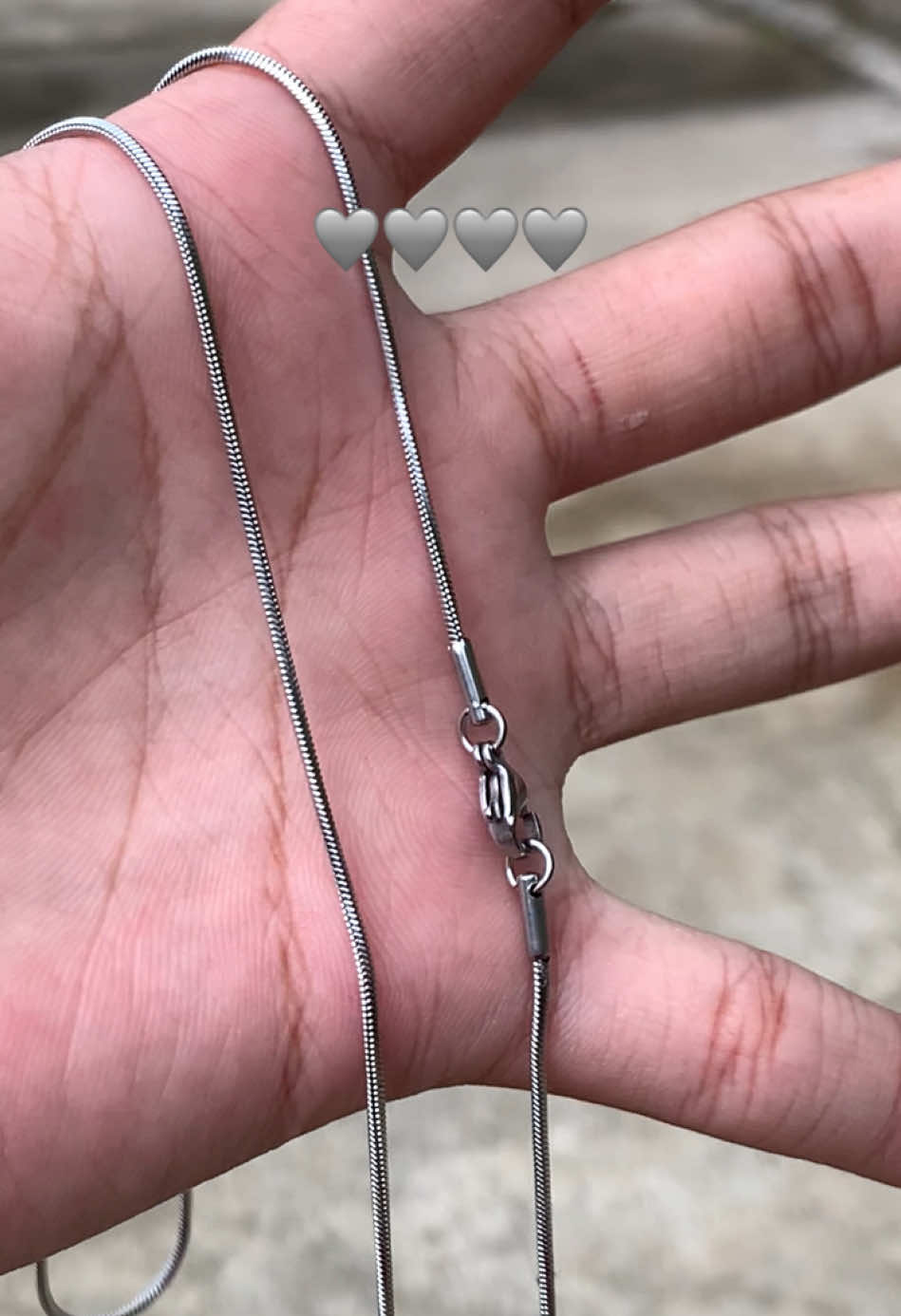 6k aja rugi kalo gak beli🩶#kalung #kalungtitanium #kalungtitaniumantikarat #kalungpria #kalungstainlesssteel 