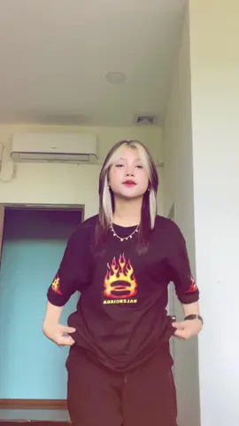 #ရို့ရို့🤪🤪 #myanmartiktoks ##foryoupage❤️❤️❤️foryou💞💞 #view?tiktokmyanmar 