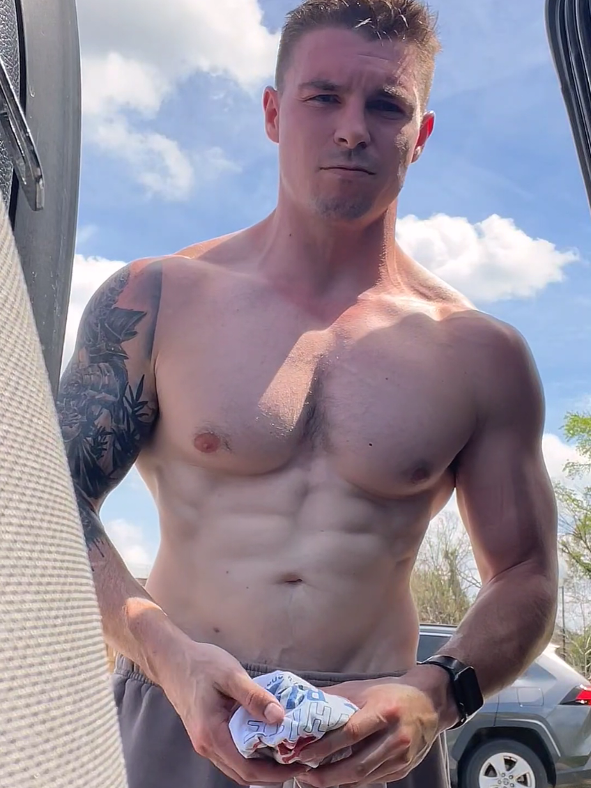 @Wesley whaley is JUST TOO SEXY!!! 😜♥️🥰 #fyp #foryoupage #foryou #wesleywhaley #shirtlessmen #bodygoals #Fitness #omfg #yummyaf #lgbtq Adore U, WES!!! 