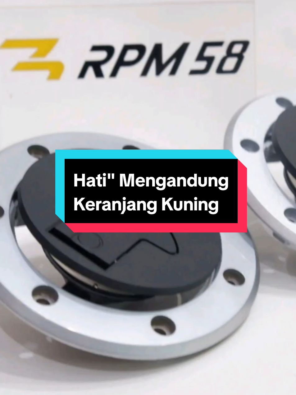 Tutup Tank Ninja + Kunci nya #2takmenolakpunah #2taklovers #2tak #ninjass #ninja2tak #ninjarr #ninja #kawasakininja #kawasaki #rpm58 