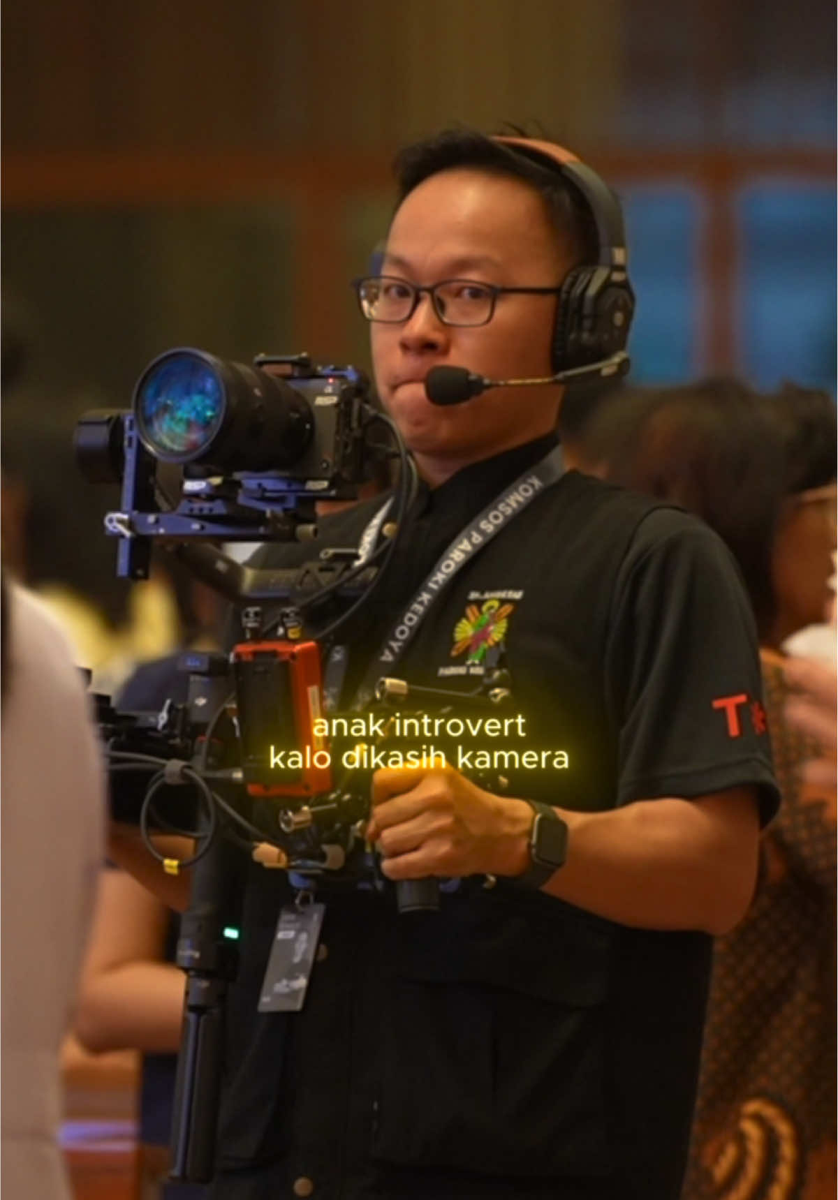 pekan suci ga perlu ikut war kursi, soalnya dapet all access area gereja 🥹 #komsos #kaj #komsoskaj #katolik #gerejakatolik #pekansuci #pekansuci2025 #standreas #parokikedoya #videographer #cinematic #OMK #OMKKAj #omkindonesia #triharisuci #triharisucipaskah #katolikindonesia #kamisputih #jumatagung #sabtusuci 