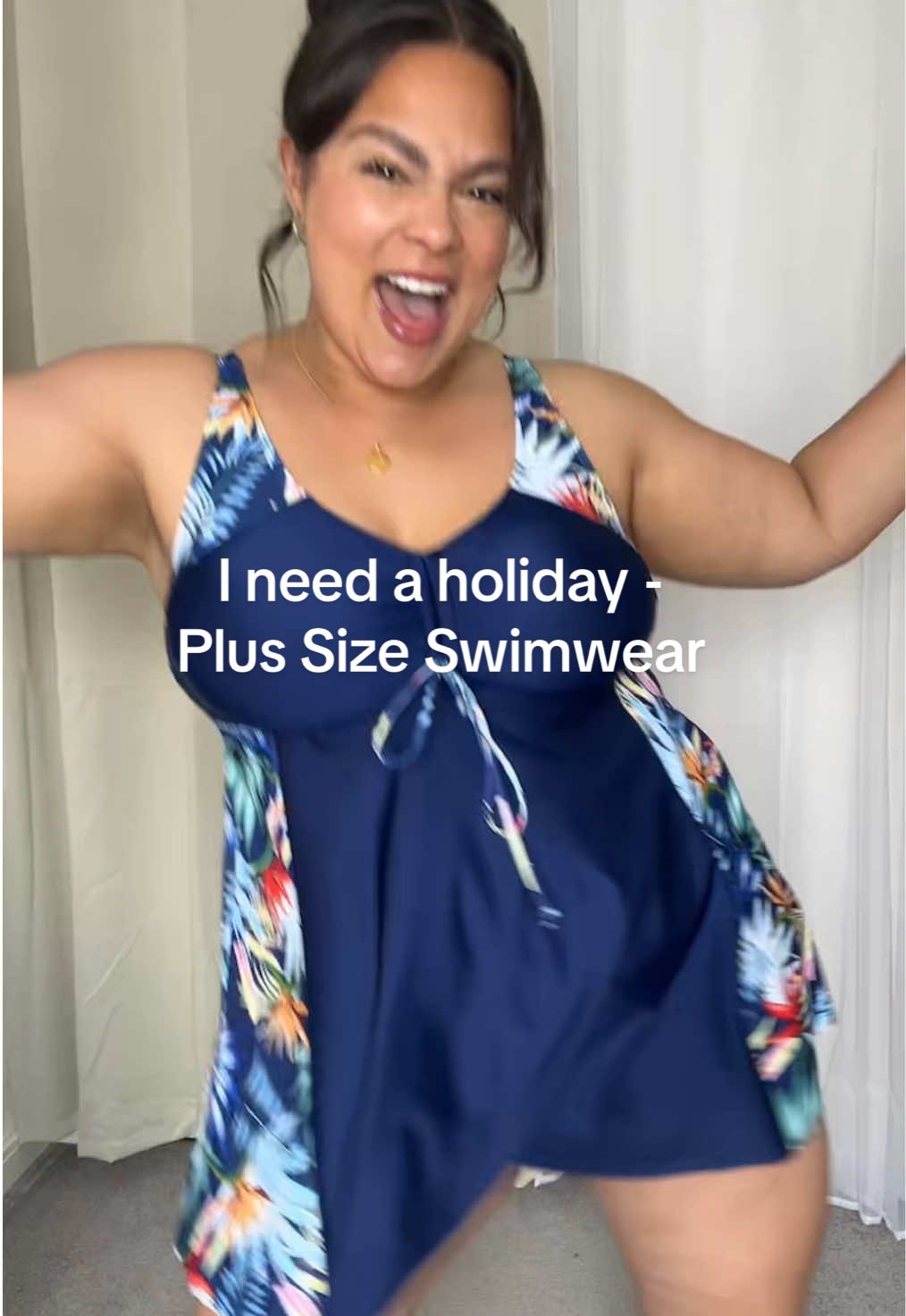 Oooo get me on a holiday while feeling good and look good at the same time! As when you’re comfortable you’re confident #plussizeswimhaul #swimwear #tankini #plussizefashion 
