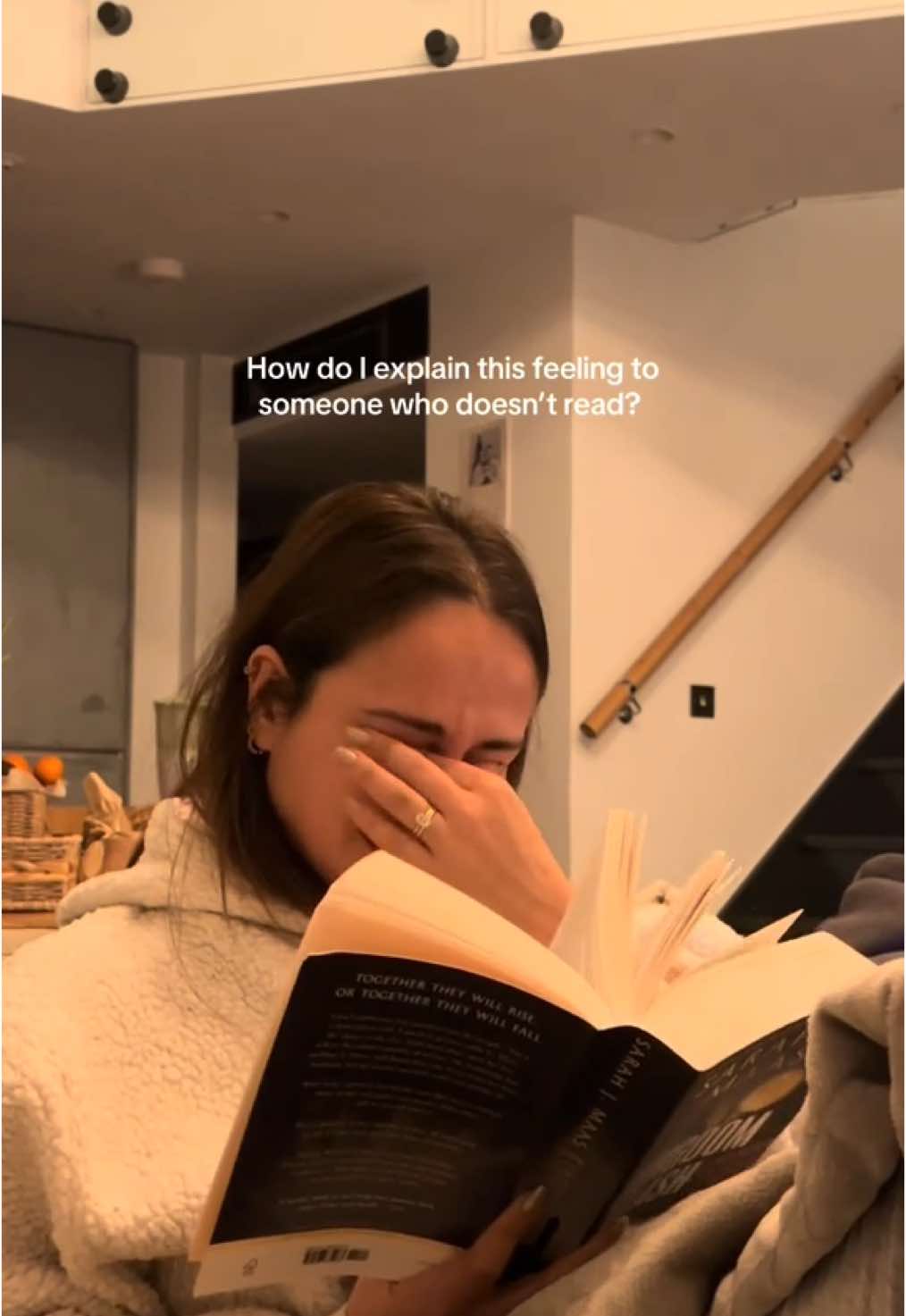 Only a reader will understand the emotional atrachment, connection, and grief we feel for these characters  #bookclubtiktok #booktokuk #homelibrary #readercommunity #romantasybooktok 