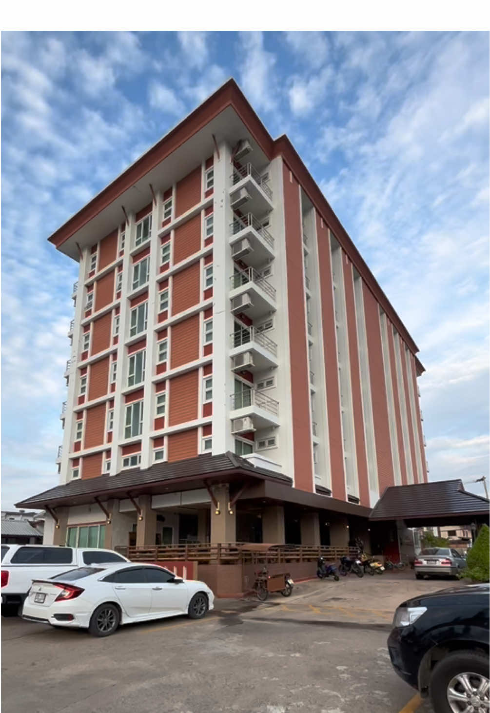 โรงแรมพร3 โรงแรมชื่อดังใจกลางเมืองขอนแก่น #ที่พักขอนแก่น #โรงแรมขอนแก่น #โรงแรมเซลล์ #ห้องพักราคาถูก #โรงเรียนแก่นนครวิทยาลัย #โรงเรียนเทศบาลวัดกลาง #สนามกีฬากลางขอนแก่น #สนามกีฬากลางขอนแก่น #เที่ยวขอนแก่น #ที่พักราคาประหยัด #ที่พักใกล้เซนทรัลขอนแก่น #ที่พักใกล้ตลาดต้นตาล #ตลาดต้นตาลขอนแก่น #ขอนแก่นพักที่ไหนดี 