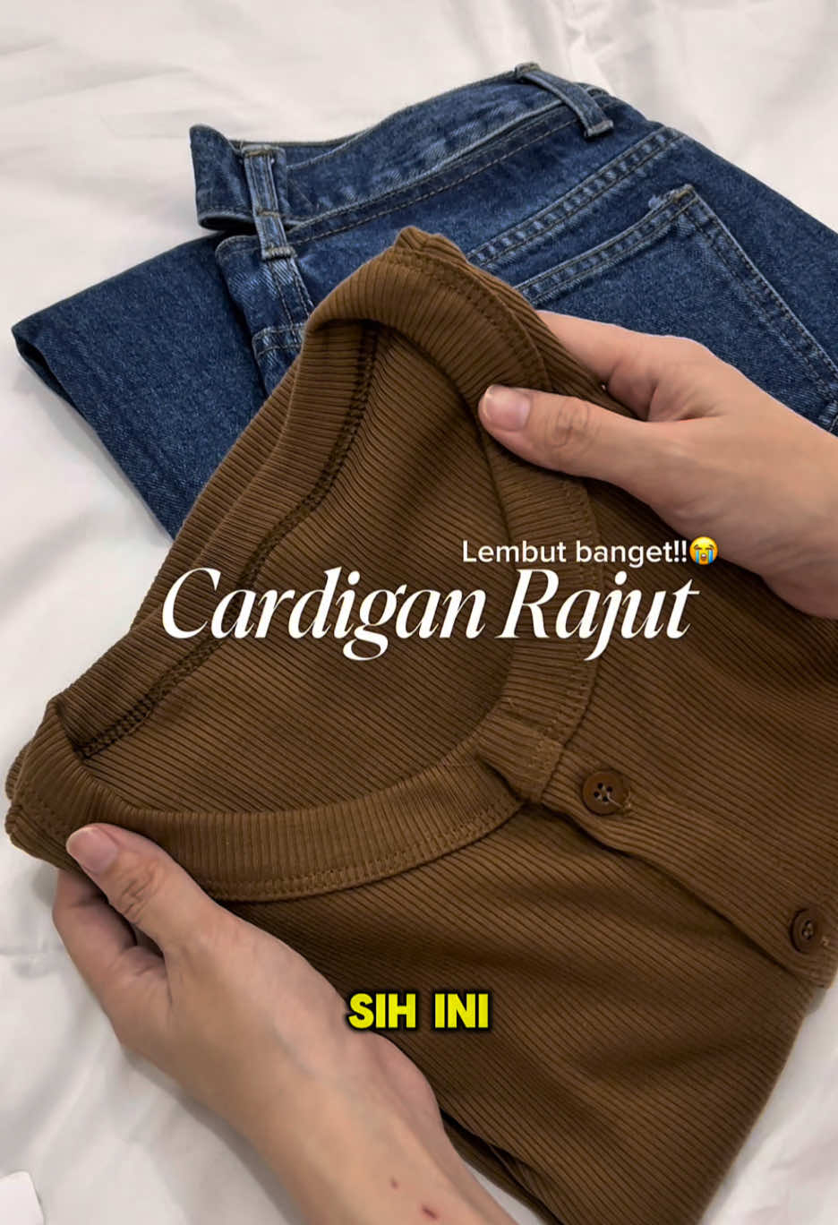 Cardigan rajut lembut banget😭 #cardiganrajut #cardigan #cardiganoutfit 