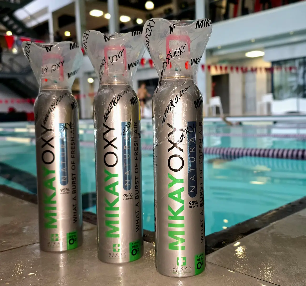 Pure oxygen shots, also known as oxygen therapy or hyperoxia, involve inhaling high concentrations of oxygen. Benefit athletes and elderly people in various ways. Here's a breakdown: ☆ Boost your health & wellness  ☆ Improve your lifestyle  ☆ Take your fitness to the next Elderly People 1. Improved cognitive function : Oxygen shots may help alleviate symptoms of dementia, Alzheimer's disease, and other cognitive impairments. 2. Increased energy : Oxygen therapy could help reduce fatigue, improve mood, and enhance overall quality of life. 3. Wound healing : Oxygen shots might promote wound healing by increasing oxygen delivery to tissues.  Athletes  1. Improved recovery: Oxygen therapy may help reduce muscle soreness and inflammation due to intense exercise. 2. Enhanced performance: Increased oxygen levels could improve endurance, speed, and overall athletic performance. 3. Reduced fatigue: Oxygen therapy could help alleviate fatigue and boost the immune system.