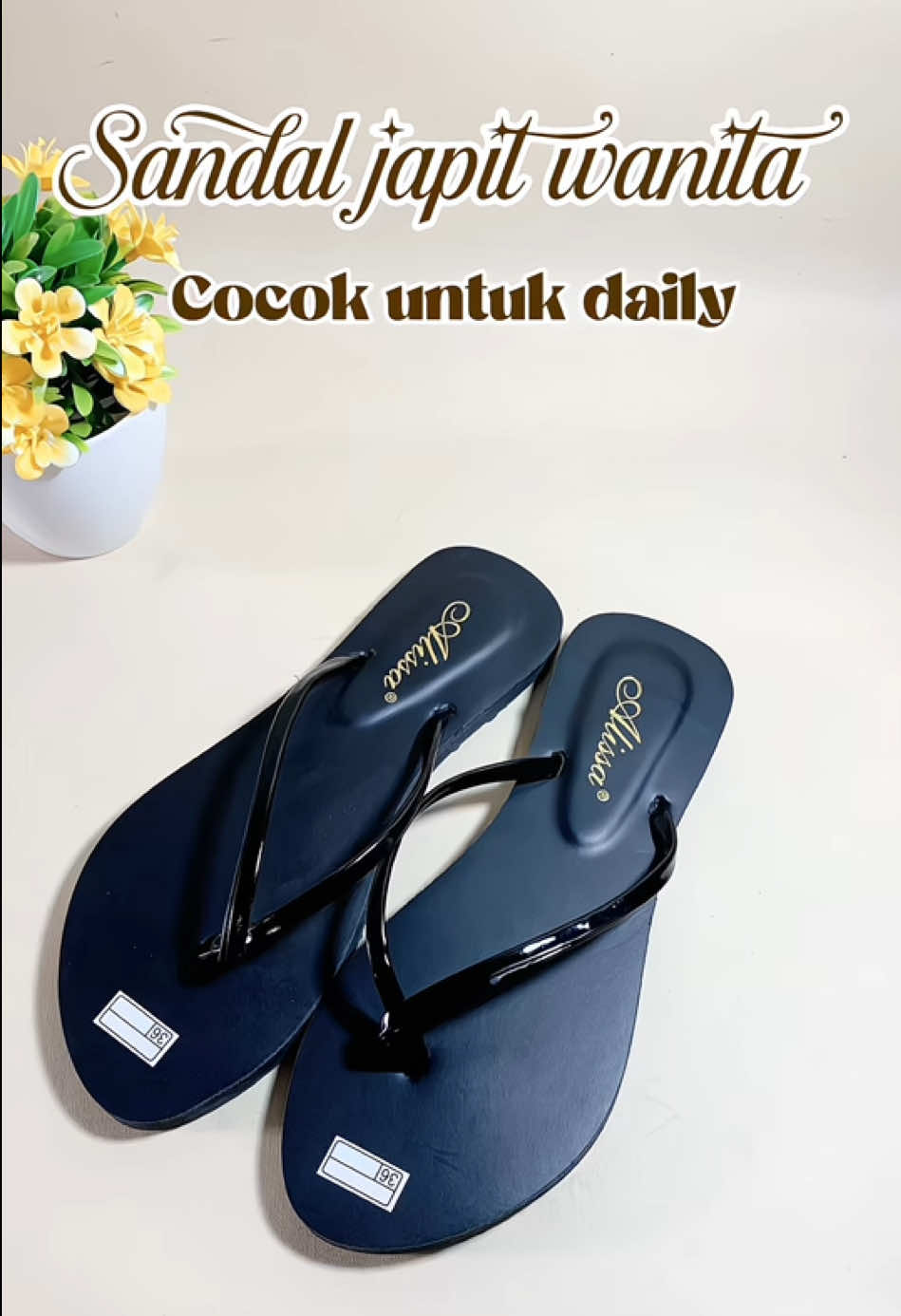 Nyaman banget buat daily modelnya elegan😋#sandaljapit #japitwanita #sandaldaily #sandaldailywanita #fyp