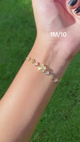This flower bracelet 🫶✨ #fyp #bracelet 