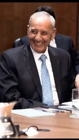 #نبيه بري أقوى زلمي بكل العالم#💚 #رئيس مجلس النواب نبيه بري#💚 #الامام_المغيب_السيد_موسى_الصدر_💚 #جمعية_الرسالة_للإسعاف_الصحي💚 #foryou #fyp #foryoupage 