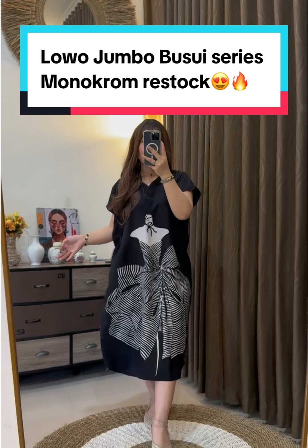 Daster Lowo series monokrom sudah restok😍🤗 cus diorder 🤗 ld130,pb115 muat bb40-95kg🥰🔥  #dastermurah #dasterkekinian #untukanda #dasterbusui #soundviral #jogedviral #velocity #akudahlupa #fyppppppppppppppppppppppp #untukmu #untukanda #murmer #fyp #fy #makeup #tutorial #lifehacks #luvema 
