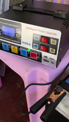 malaking bagay talaga ang may sariling battery charger sa bahay #batterycharger #carbattery #carbatterycharger #heavydutycharger 