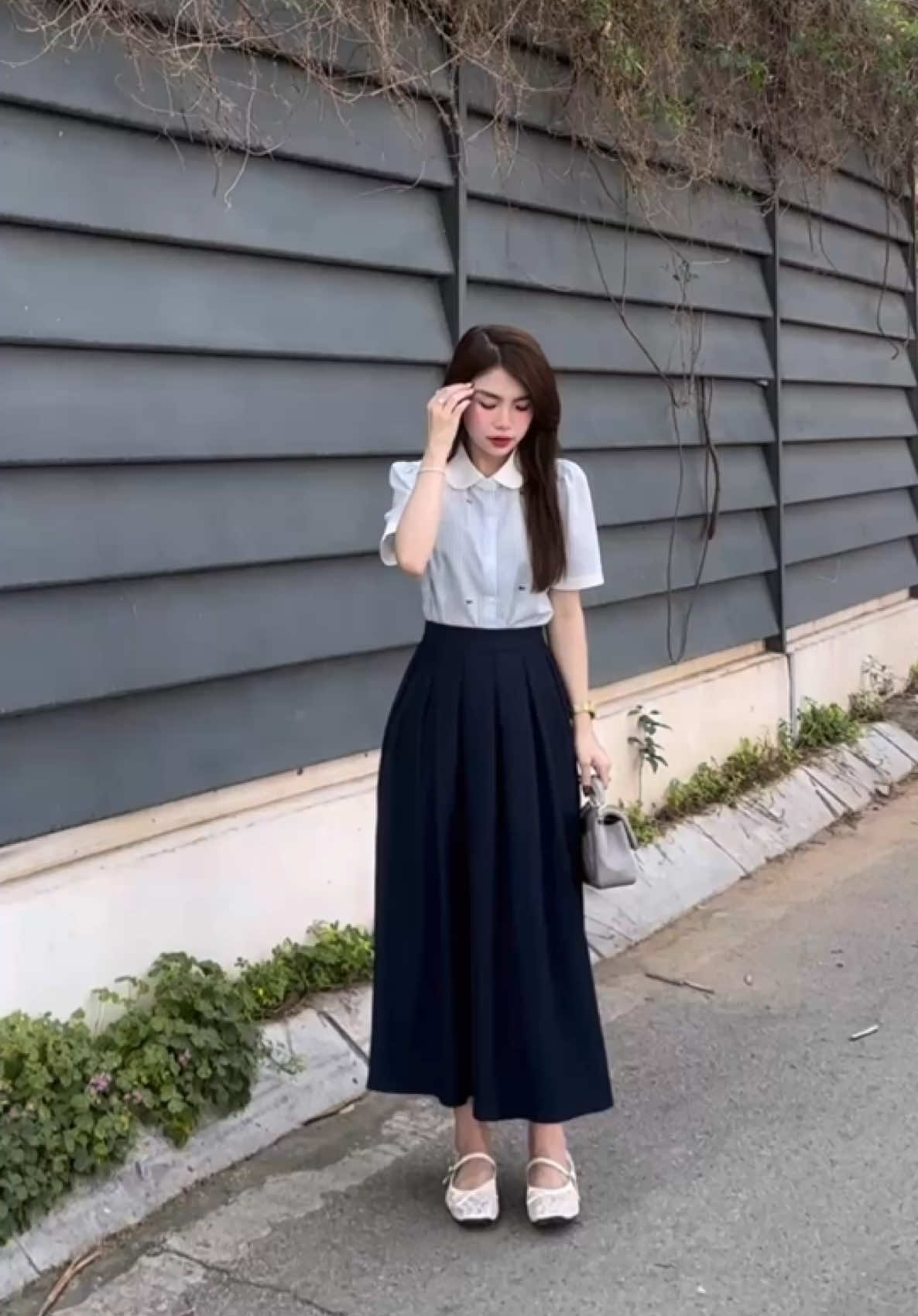 #fypシ゚ #viral #xh #trending #xuhuongtiktok #fyp #quanao #thoitrangnu #tiktokviral #thoitrang #vayxinh #moingaymotoutfit #LearnOnTikTok #macdepmoingay #phoidoxinh #oufit 