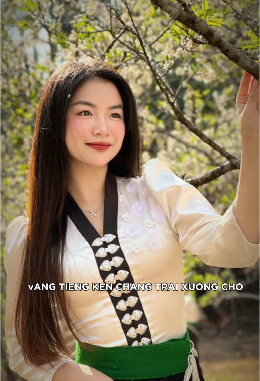 Em là cô gái dân tộc Thái mang trong mình nét đẹp hoang dã và mộc mạc của vùng núi Tây Bắc…😘#CapCut #gaithaitaybac #vedepgaithai #dantocthai #xuhuong #vrial #taybac #25laichau #gaixinh #26sonla #27dienbien #gaithai