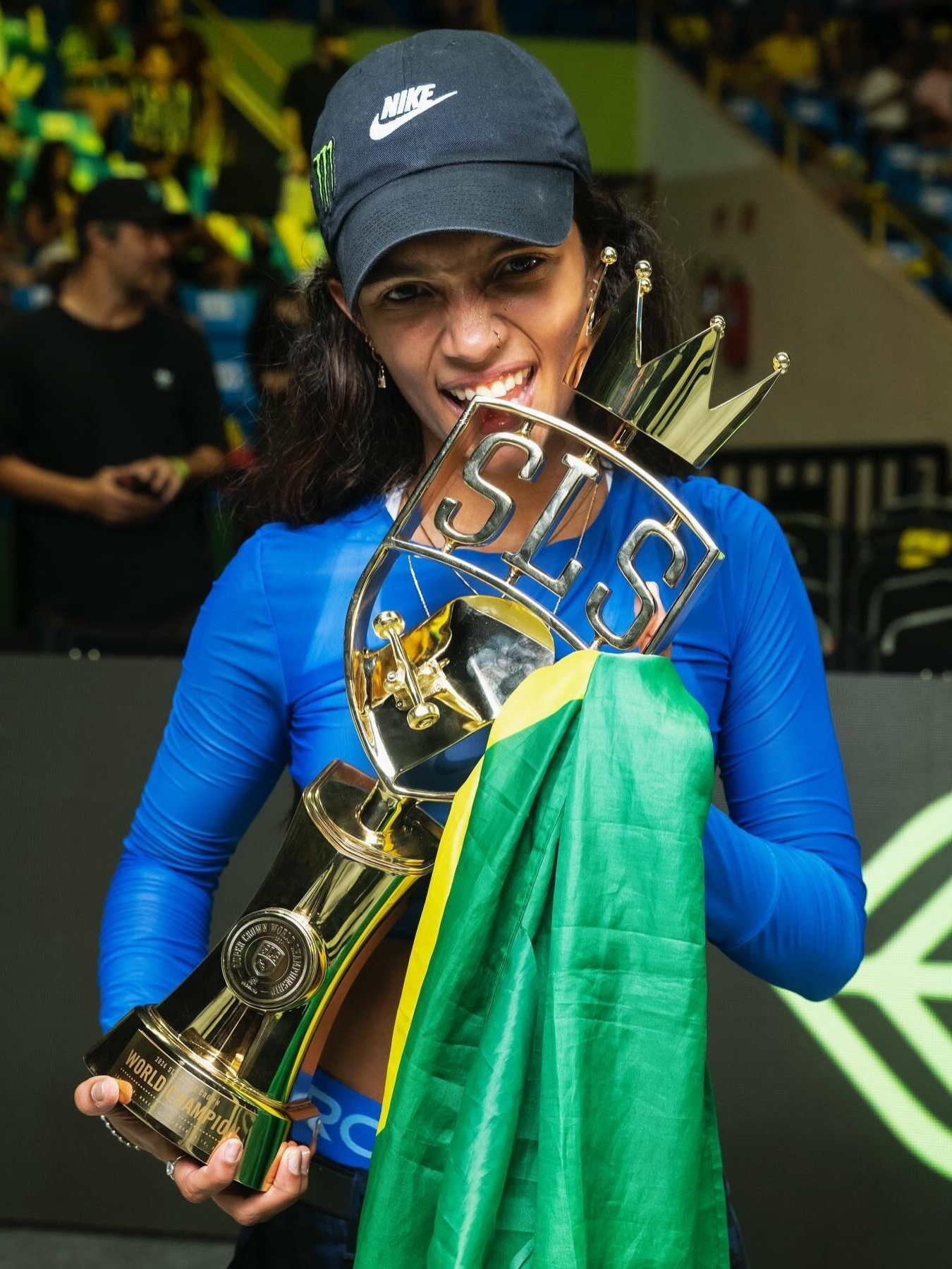 VAMOS RELEMBRAR QUANDO RAYSSA LEAL FOI TRICAMPEÃ MUNDIAL DO SKATE #skate #rayssaleal #tricampeaomundial #brasil