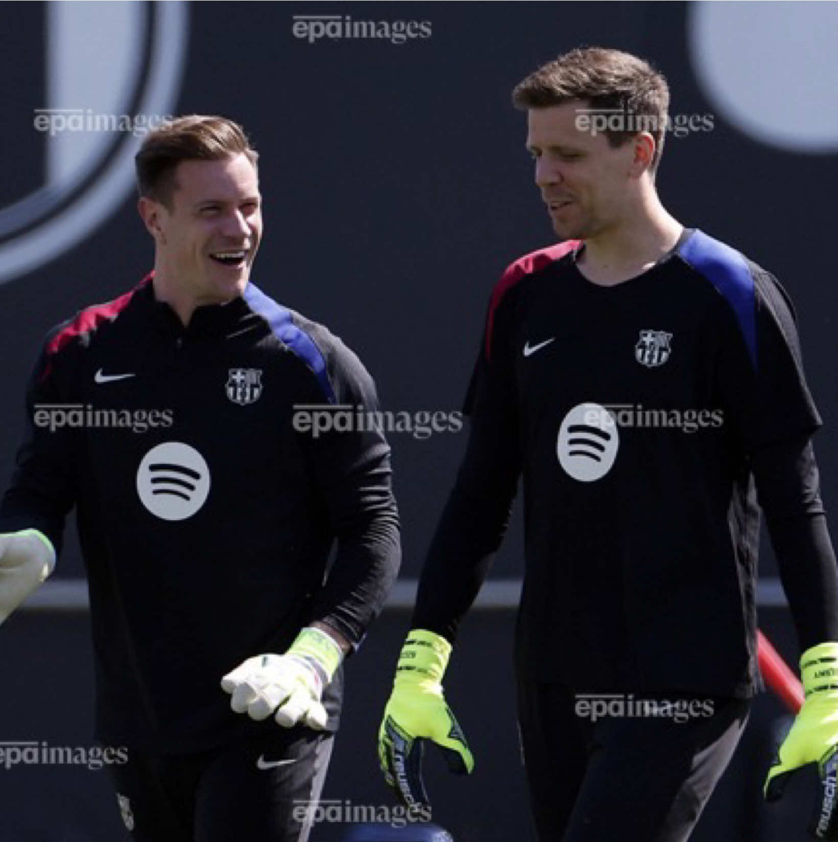 Este dúo 💙❤️🫶 #szczesny #terstegen #szczęsny #marcterstegen #wojtekszczęsny #goalkeeper #fcbarcelona #fcbarça #friendship #barcelonafamily #hug #smiles