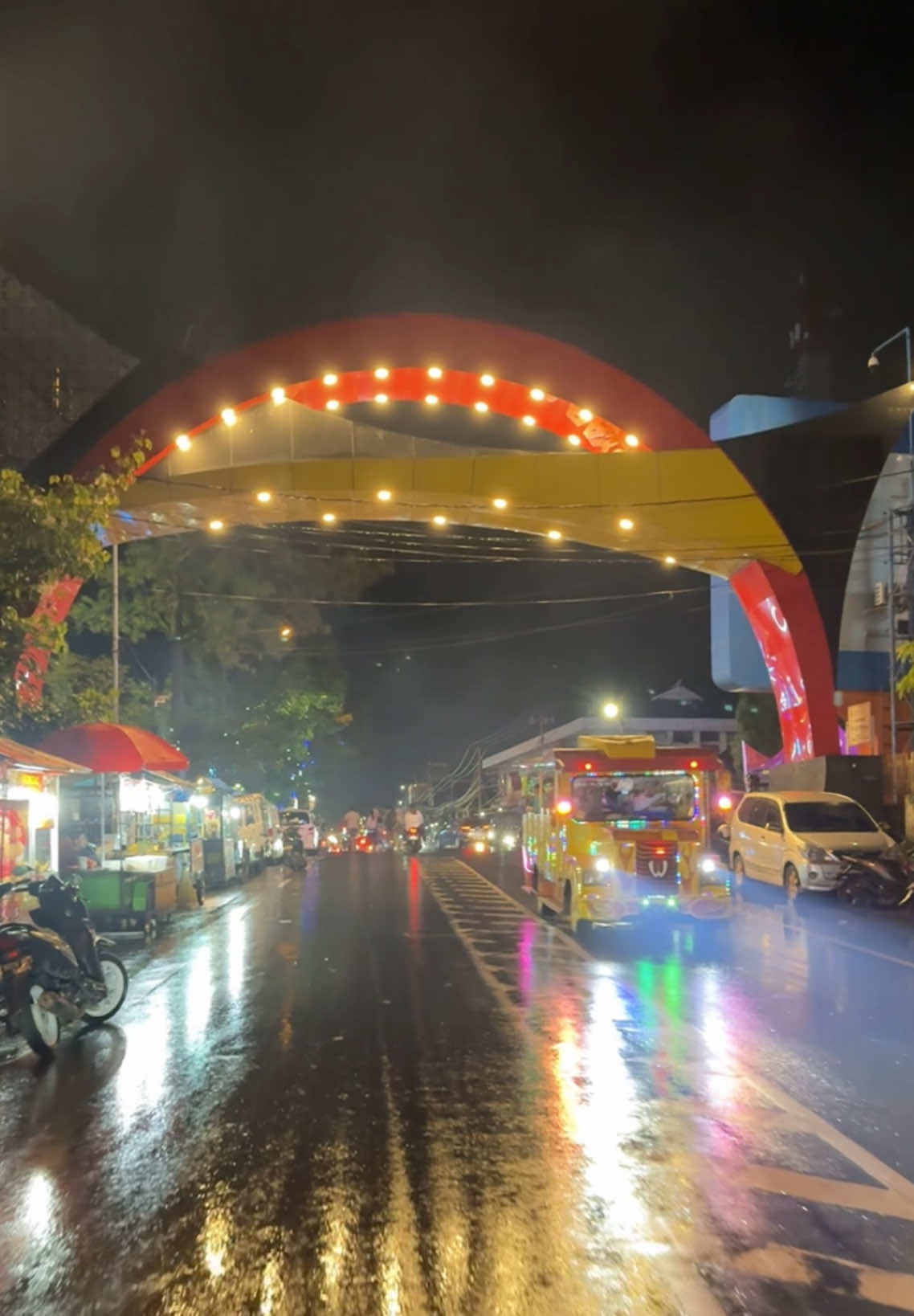 Kangen Hujan Bukittinggi #fyp #bukittinggi #sumbar #laguminang 