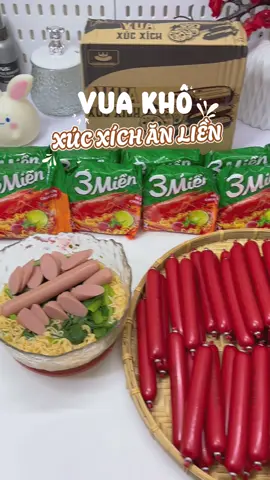 Combo siêu rẻ - Xúc Xích ăn liền Vua Khô #minhlaanh0410 #xuhuong #review #foodreview #xucxich #vuakho #vuakhocorp #combosieure 