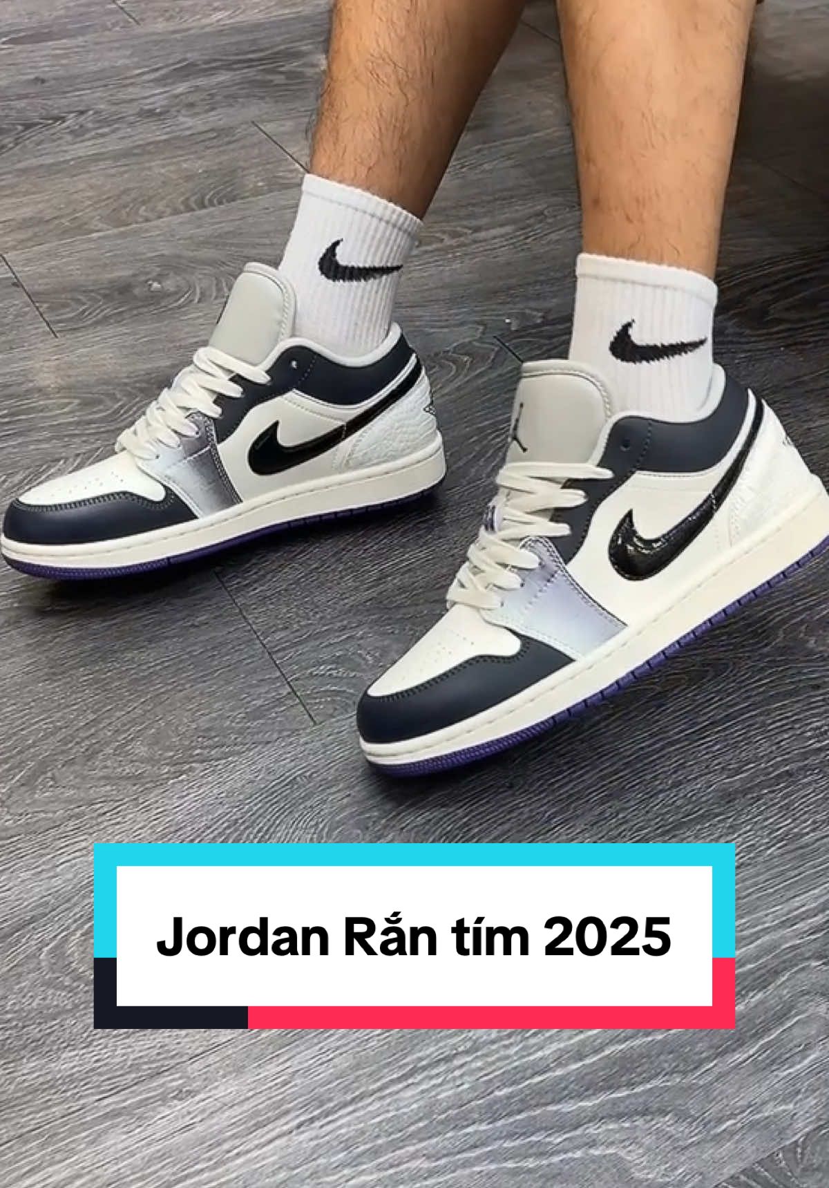 R18: Jordan Low Rắn tím 2025, mẫu mã hot hit mới ra, ae đã cập nhật trong tủ đồ chưa ???  #reviewgiay #sneakers #xuhuong #trending #jordan #tím 
