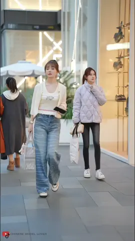 #chinesefashionstreet #streetfashionstyle #stunninggirl #douyinchinesegirl #douyin #tiktok #beautifulgirl #chinesebeauty #model #StreetFashion #fyp #douyinfashionstreet #streetfashiongirl #beautifulchinesegirl #dressstyle #cutegirl #Chinesegirl #pretty #chinesemodellover #chinesegirllover 