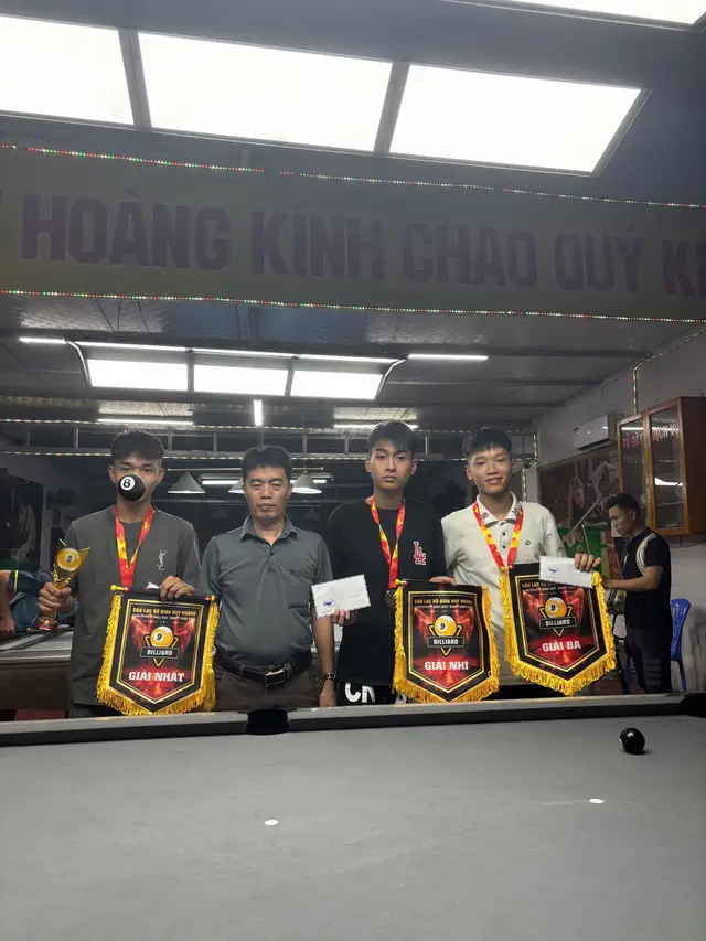 Giải siêu gà 😂