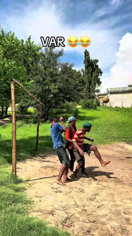 Var check 😂😂 #zerobrainer0 #SportsOnTikTok #AfricanFootball #var 