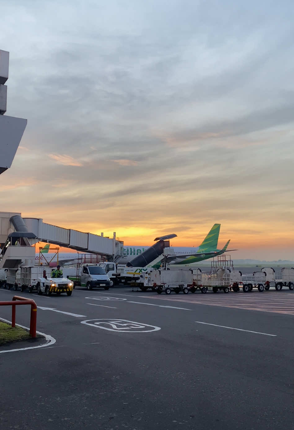 airport vibes #airport #fyp #masukberanda 
