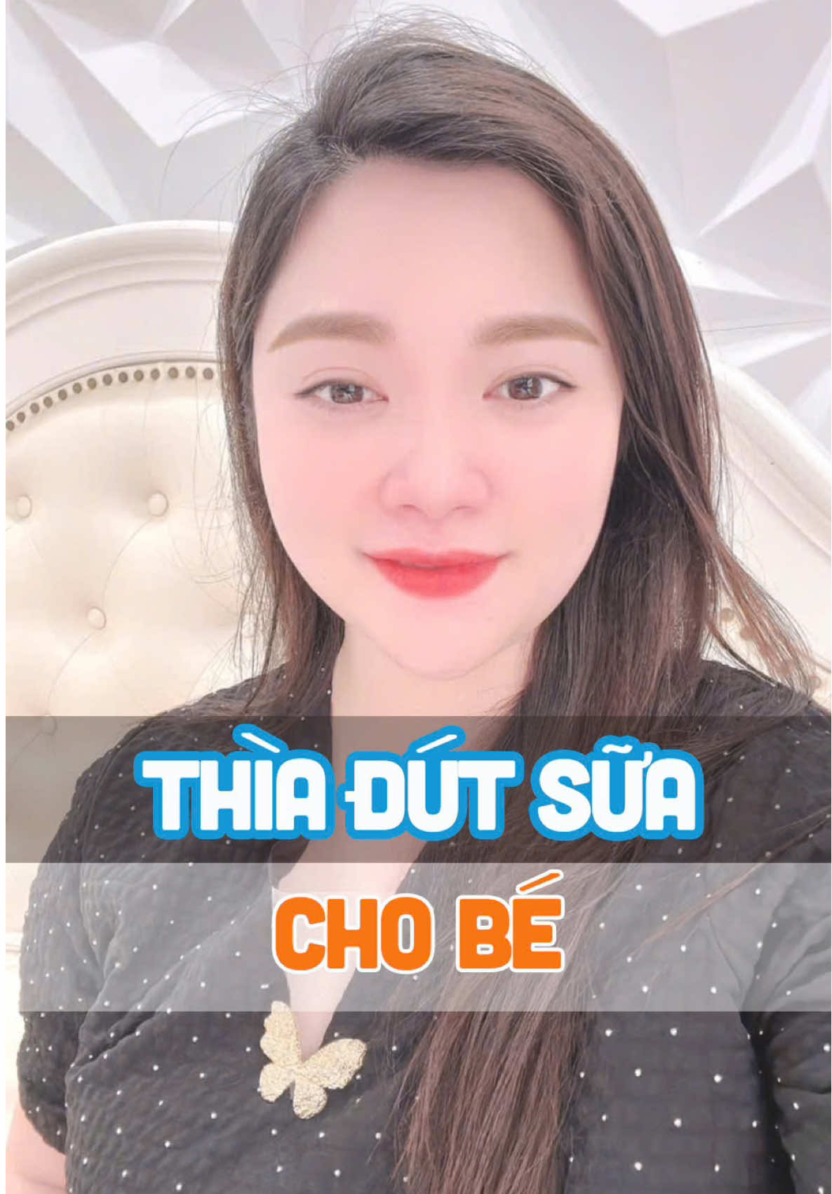 Thìa nào cũng được miễn mềm, sạch các mẹ đút chứ đừng cho con ti bình sớm nha#lammecungphuong #bautap2 #mebauvuive 