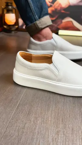 DANRRIO.COM🛍️🛒 Handmade Retro Collection  #sneakers #skateshoes #fashionshoes #casualshoes #danrrioshoes #businessman #luxury #menfashion #menshoes #whitesneakers #danrrio #leathershoes #casualoutfits 