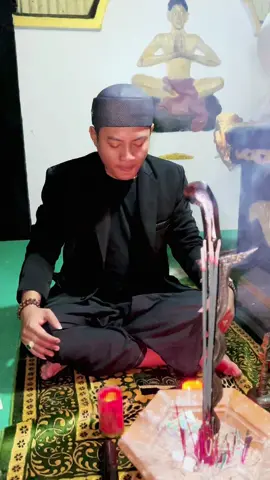 PELET JALUR LANGIT EKSTRIM TINGKAT TINGGI EKSEUSI DI MAKAM KERAMAT#fypシ゚viral #trending #pelettalipocong #peletekstrim #peletputargiling #pelettalisukma #khodam #makamkeramat #malaysia #taiwan🇹🇼 #singapore #kisenggorobumi 