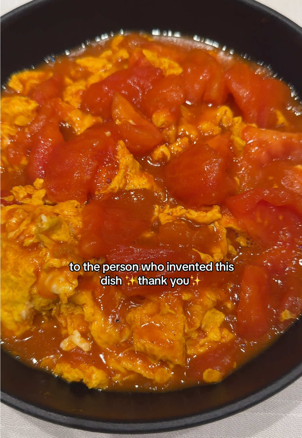 番茄炒蛋 is the most genius dish in my books #iykyk #tomatoandeggs #chinesefood #lifeinshanghai #eggs 