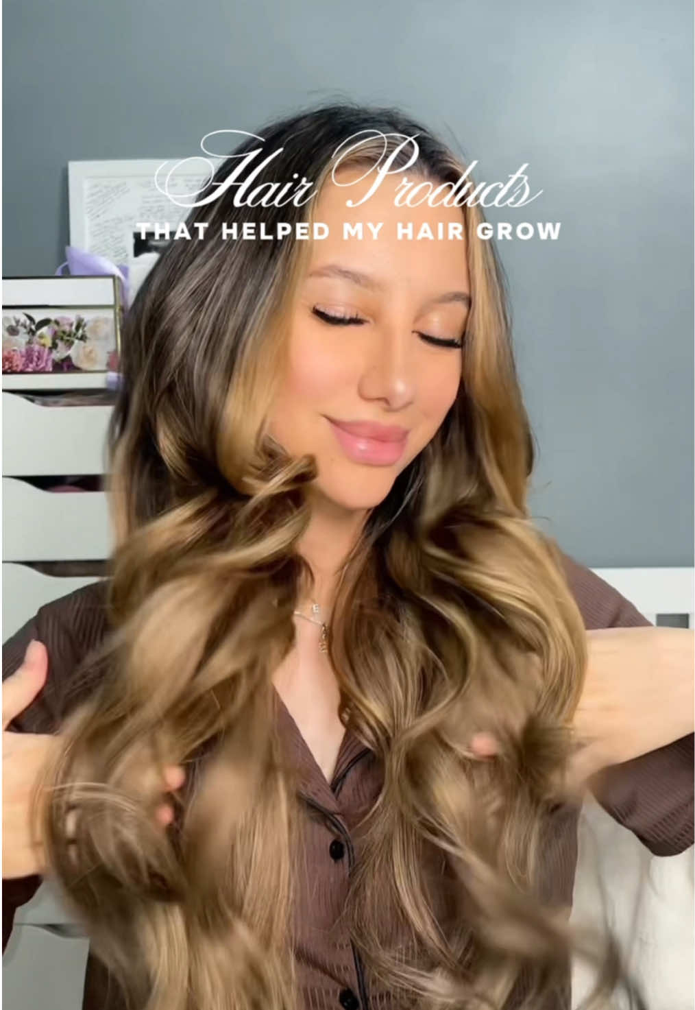Im so happy with how my hair currently is 🫶🏼🤍 #HairGrowth #HealthyHair #HairCare #HairGoals #hairproducts #HairGrowthJourney #LongHair #HairRegrowth #HairTreatment #ThickHair #HairVitamins #hairhealth #ScalpHealth #hairgrowthtips 