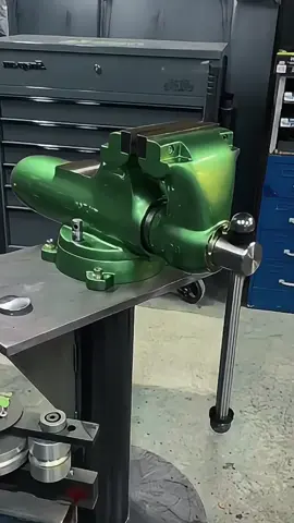 A vise with incredibly high aesthetic appeal. #Sawing #Fitter #Metalworking #Toolmaking #AssemblyWork #MechanicalRepair #IndustrialMechanic #WeldingSkills #PrecisionMachining #CNCTechnology #SheetMetalWork #DieFitter #MachineShop #MetalFabrication #MechanicalEngineering  #svanfon #svanfonmodels #svanfondiy #svanfonworkshop #svanfonmicromech #svanfonmachine #svanfontool #svanfoncnc #svanfonlathe #svanfonvise #svanfonmini #DIY #press #model #Mini #drill #punch #lathe #vise  #vice #bench #svanfon #benchvise #benchvice #drillpress #drilling #benchdrill #Miniature #workshop #Smallmachines  #CNC #Milling #airhammer #powerhammer #svanfonmodels #svanfonmicromech #models #machine #machine #svanfon #turning #cnc #lathe #machining  #cncmilling #workshop 