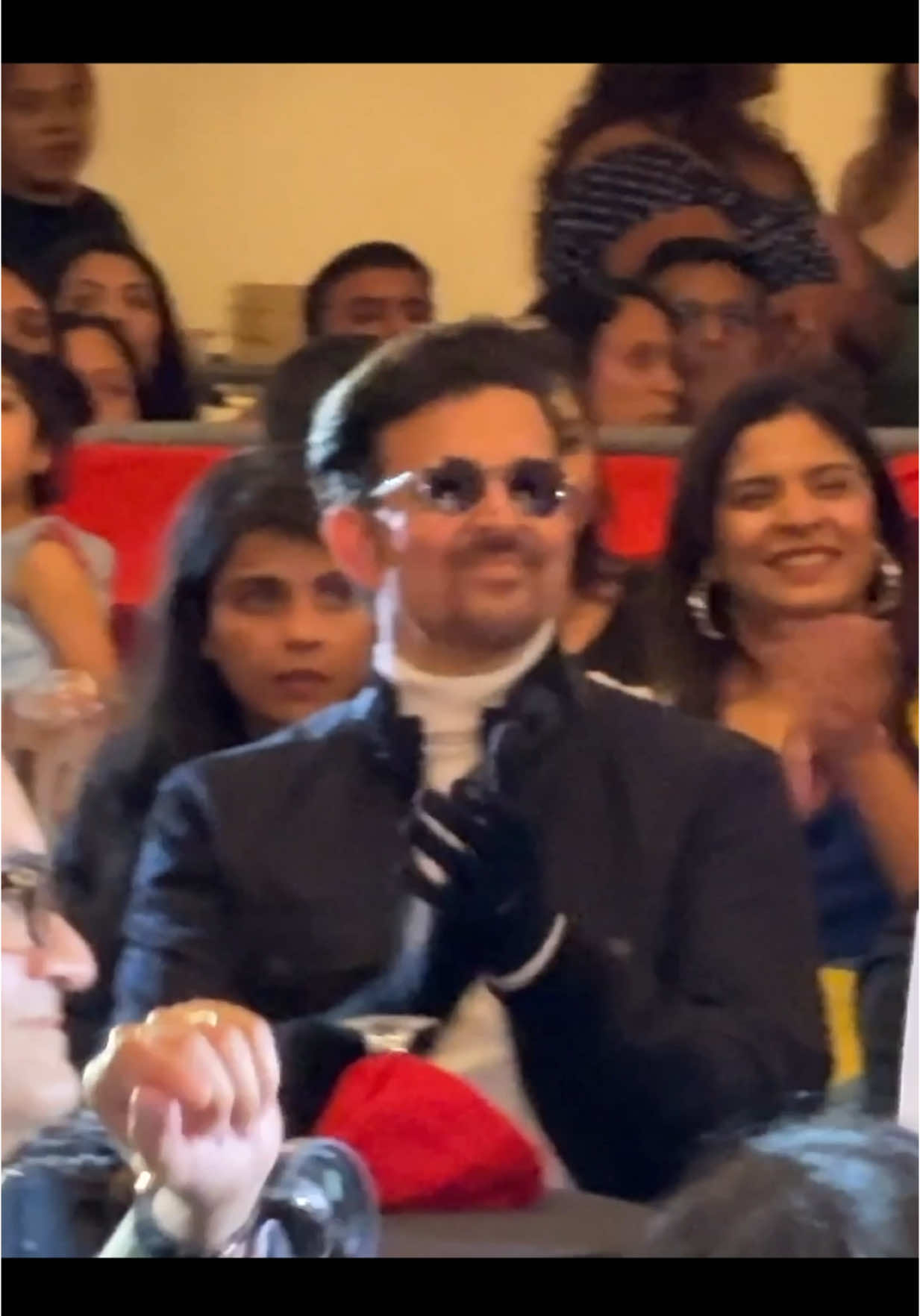 Once in a lifetime  #rohanvirdi #shivaaydanceacademy #dance #hrithik #heithikroshan #danceislife 