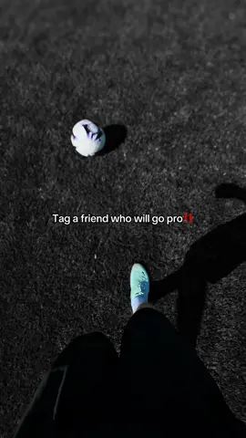 Tag them👥⚽️#foryoupage #football #footballers #foryou #viral #viralvideo #pro #friend #fypviral #fyp 