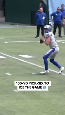 AJENE HARRIS PICKS UP A #MAXDUGGAN INTERCEPTION IN CLUTCH TIME 🔥 @United Football League @Arlington Renegades #football 