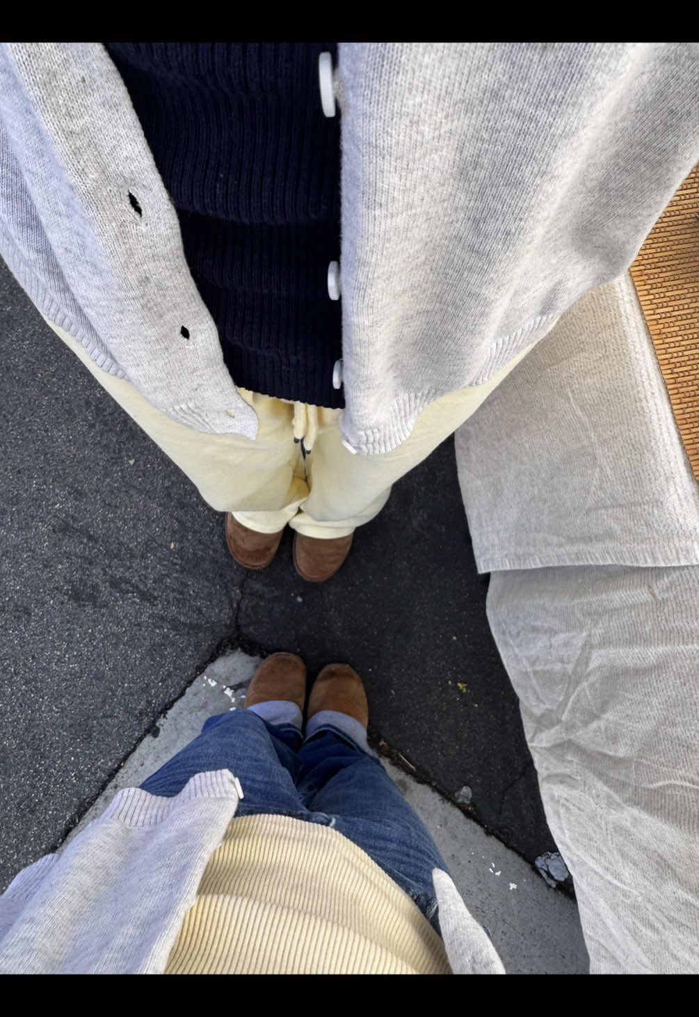 laguna beach 🌴🍋 @𝚖𝚎𝚐𝚊𝚗 𝚖𝚊  #sundress #laguna #lagunabeach #gelato #OOTD #fit #fitcheck #outfit #outfitinspo #twin #fashion #inspo #FitTok #Summer #spring #butteryellow #foryoupage #fyp #bsf 