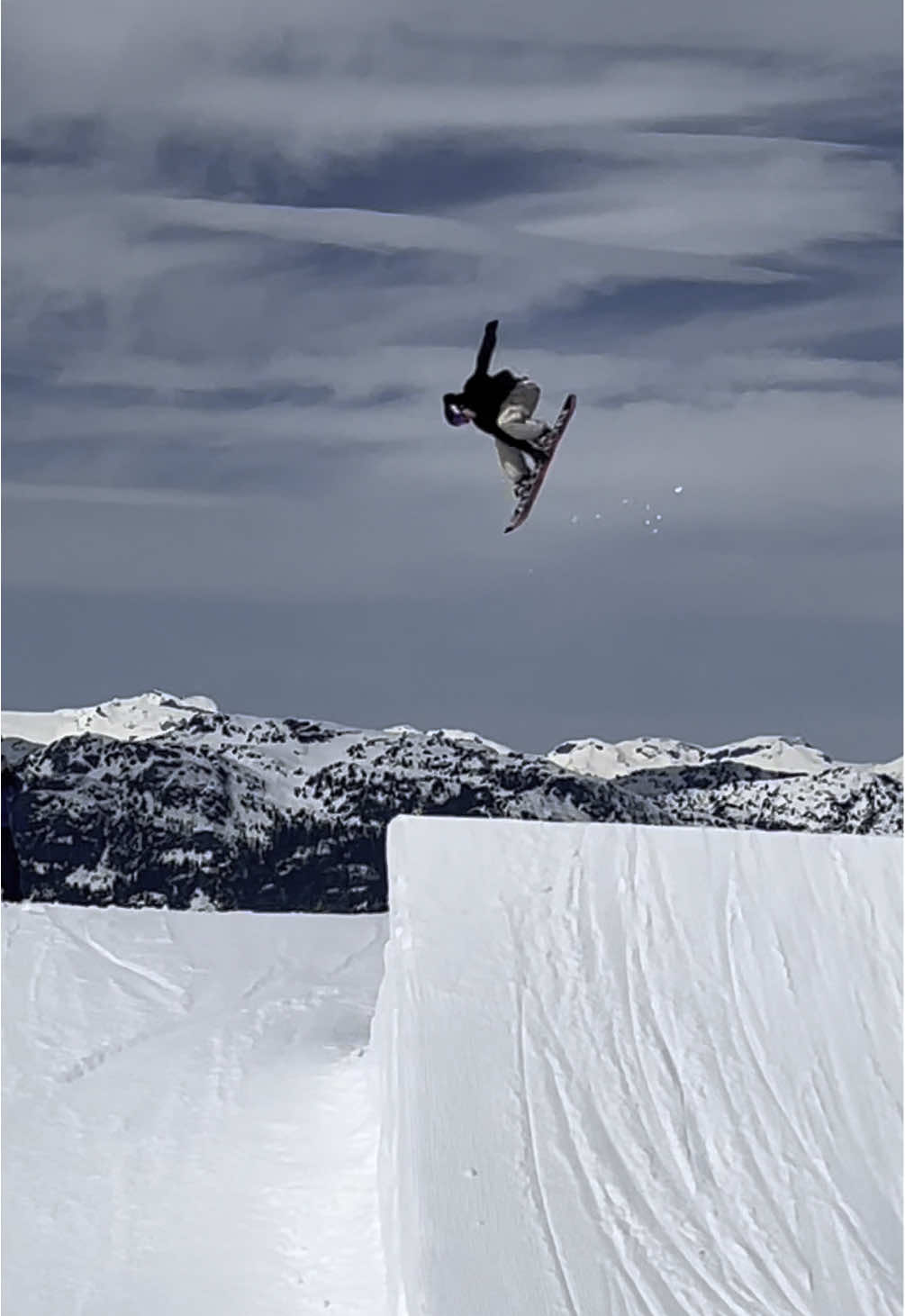 WHISTLERRRR 🫶 #snowboarding #snowboardgirl 