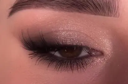 Glam eye makeup tutorial 🤎🪄#fyp #foryou #makeup #eyeshadow #Eyeliner #foryoupage 